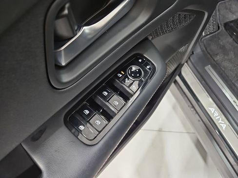 Certified 2024 Nissan Ariya AWD image 13