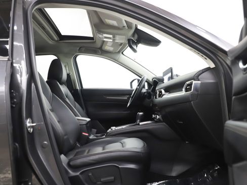 Used 2023 MAZDA CX-5 AWD 2.5 S w/ Premium Package image 11