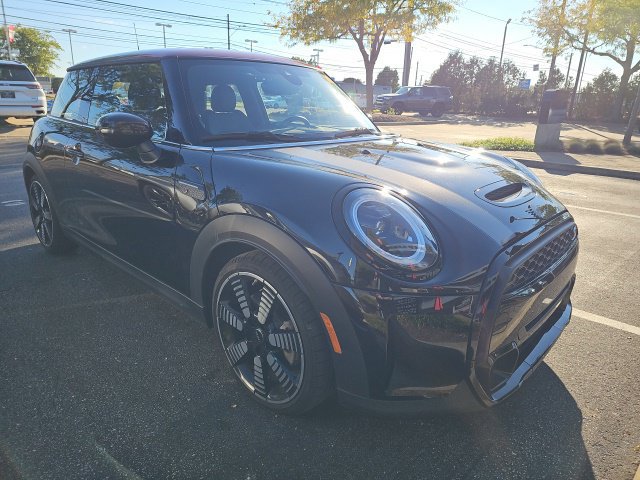 Used 2024 MINI Cooper S FWD image 2