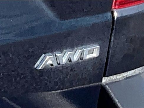 Used 2022 Ford Maverick Lariat w/ Lariat Luxury Package AWD/4WD image 10
