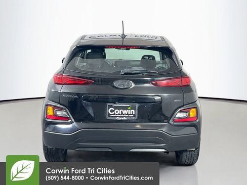 Used 2021 Hyundai Kona SE image 13
