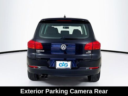 Used 2018 Volkswagen Tiguan Limited w/ Alloy Wheels Package AWD/4WD image 6