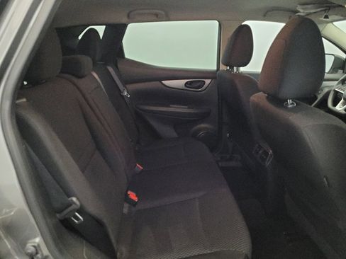 Used 2018 Nissan Rogue Sport S AWD/4WD image 19