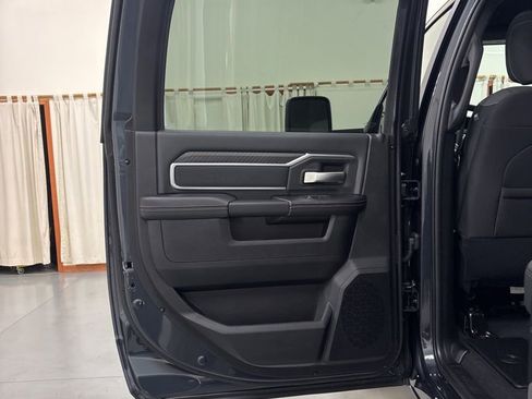 New 2026 RAM 2500 Big Horn AWD/4WD image 23