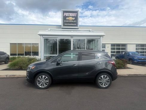 Used 2018 Buick Encore Preferred AWD/4WD image 1
