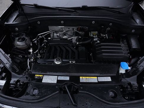 Used 2021 Volkswagen Atlas SE w/ Panoramic Sunroof Package image 24