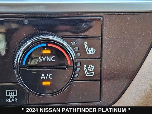 Used 2024 Nissan Pathfinder Platinum image 23