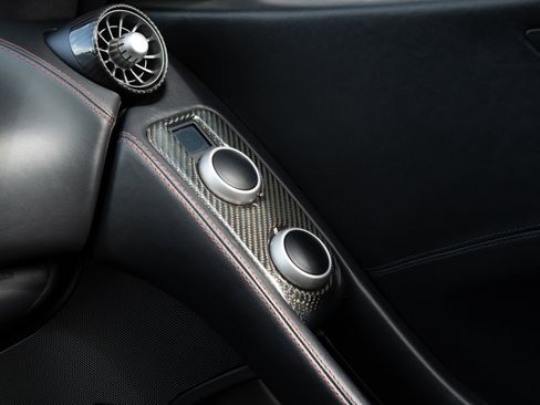 Used 2013 McLaren MP4-12C image 45