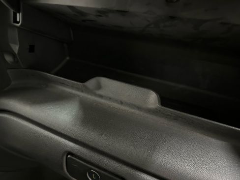 Used 2020 GMC Sierra 1500 SLT image 36