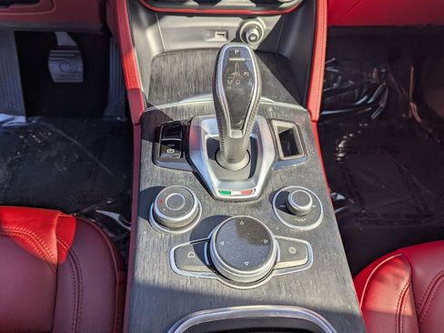 Used 2021 Alfa Romeo Stelvio Sprint w/ Nero Edizione image 26