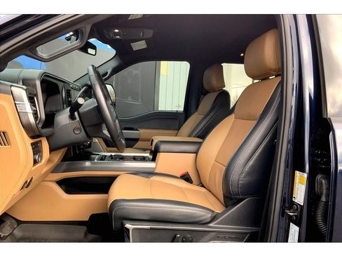 Used 2024 Ford F350 Lariat w/ Sport Appearance Package image 26