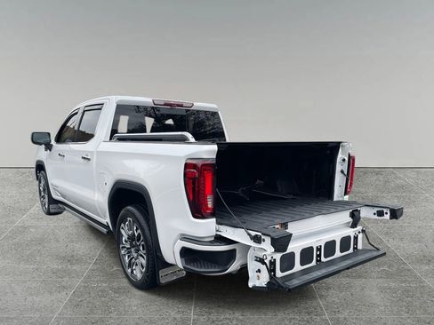 Used 2023 GMC Sierra 1500 Denali Ultimate image 4