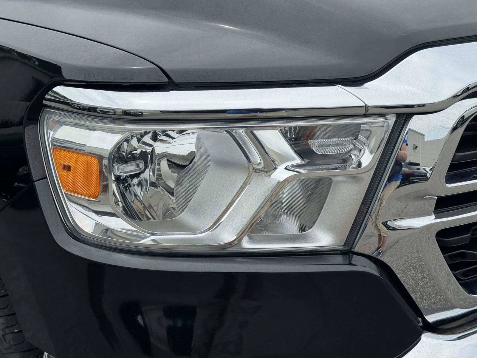 Used 2023 RAM 1500 Big Horn AWD/4WD image 12