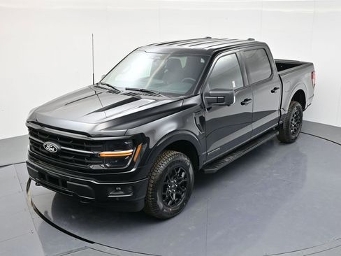 New 2025 Ford F150 XLT w/ Equipment Group 302A MID image 23