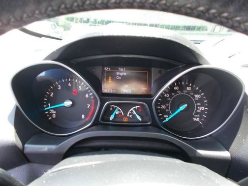 Used 2017 Ford Escape SE w/ Equipment Group 201A AWD/4WD image 34