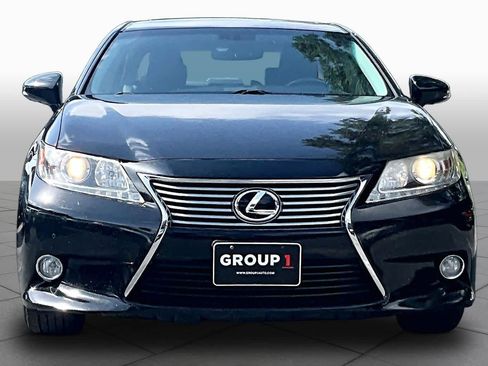 Used 2015 Lexus ES 350 w/ Premium Package FWD image 4