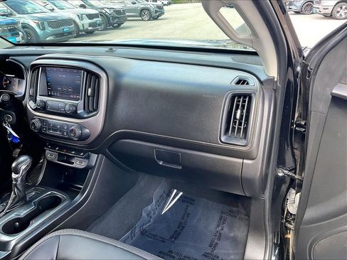 Used 2022 GMC Canyon AT4 w/ Trailering Package AWD/4WD image 12