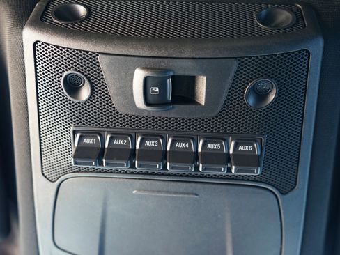 Used 2017 Ford F150 Raptor w/ Equipment Group 802A Luxury image 35