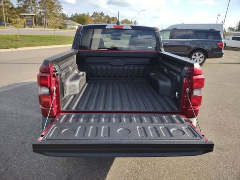 New 2025 Ford Maverick XLT image 27