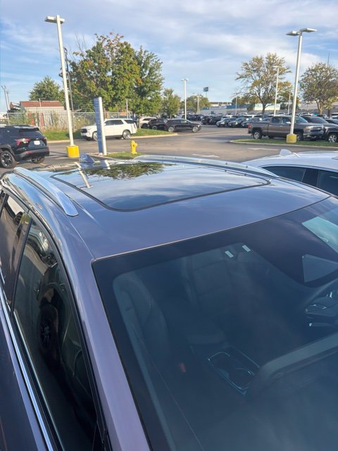 Used 2024 Chevrolet Equinox EV LT FWD image 5