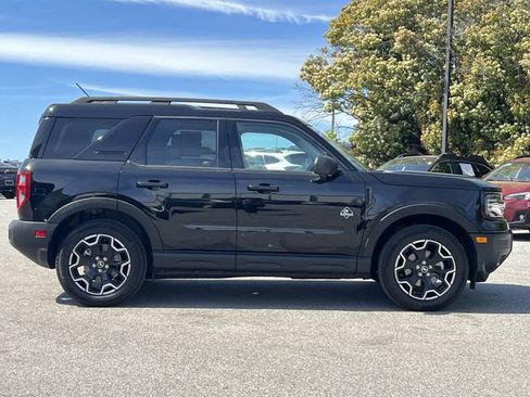 Used 2025 Ford Bronco Sport Outer Banks w/ Outer Banks Tech Package+ image 38