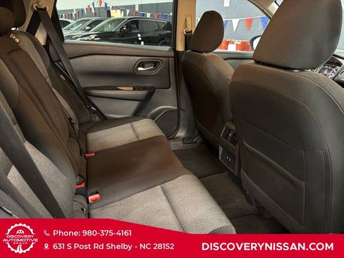 Certified 2025 Nissan Rogue SV AWD/4WD image 37