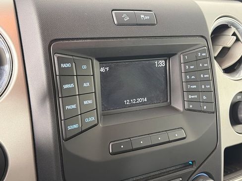 Used 2014 Ford F150 XLT w/ Equipment Group 302A Luxury AWD/4WD image 19