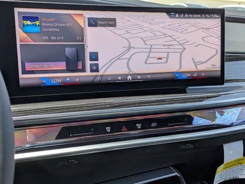 New 2025 BMW i7 xDrive60 image 12