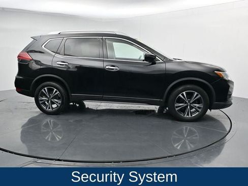 Used 2020 Nissan Rogue SV w/ Premium Package AWD/4WD image 12