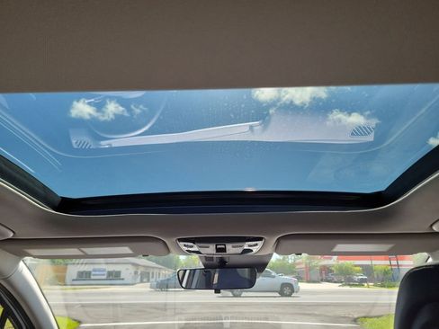 New 2026 Kia Sportage EX w/ EX Panorama Roof Package FWD image 20