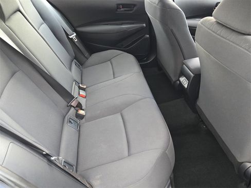 Used 2023 Toyota Corolla LE image 18