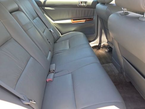 Used 2003 Toyota Camry XLE FWD image 14