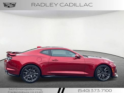 Used 2021 Chevrolet Camaro ZL1 RWD image 19