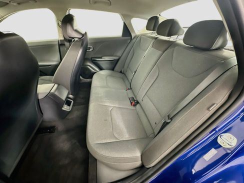 Used 2025 Kia K4 FWD image 27