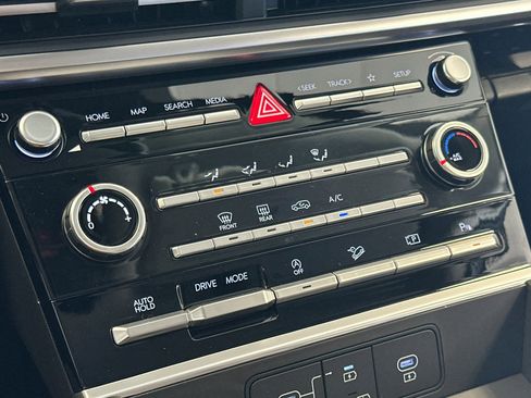 New 2026 Hyundai Santa Fe SE image 21