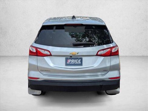 Used 2020 Chevrolet Equinox LS w/ LS Convenience Package AWD/4WD image 6