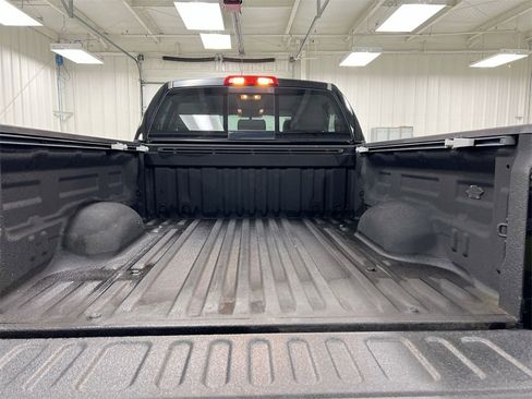 Used 2012 Toyota Tundra Limited image 22