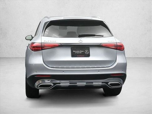 Certified 2025 Mercedes-Benz GLC 300 4MATIC image 5