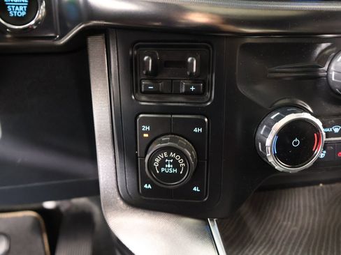 Used 2022 Ford F150 Platinum w/ Equipment Group 701A High AWD/4WD image 9