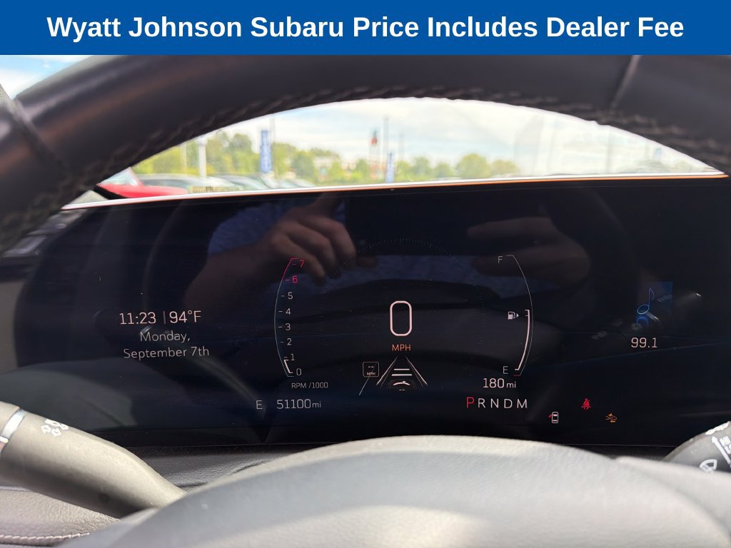 Used 2025 Cadillac XT4 Premium Luxury FWD image 24