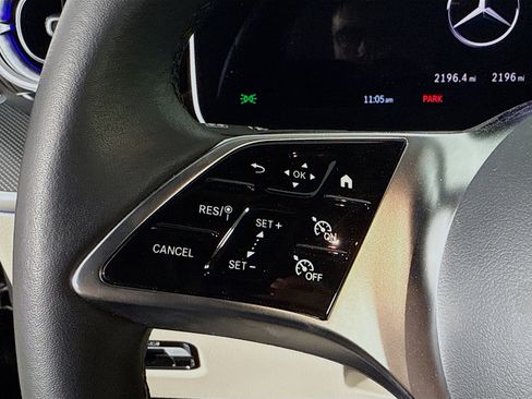 Used 2024 Mercedes-Benz CLE 300 4MATIC Coupe image 14