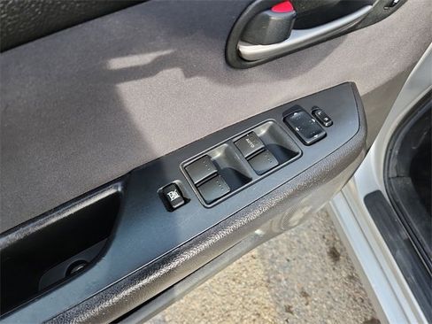 Used 2012 MAZDA MAZDA6 i Sport image 19