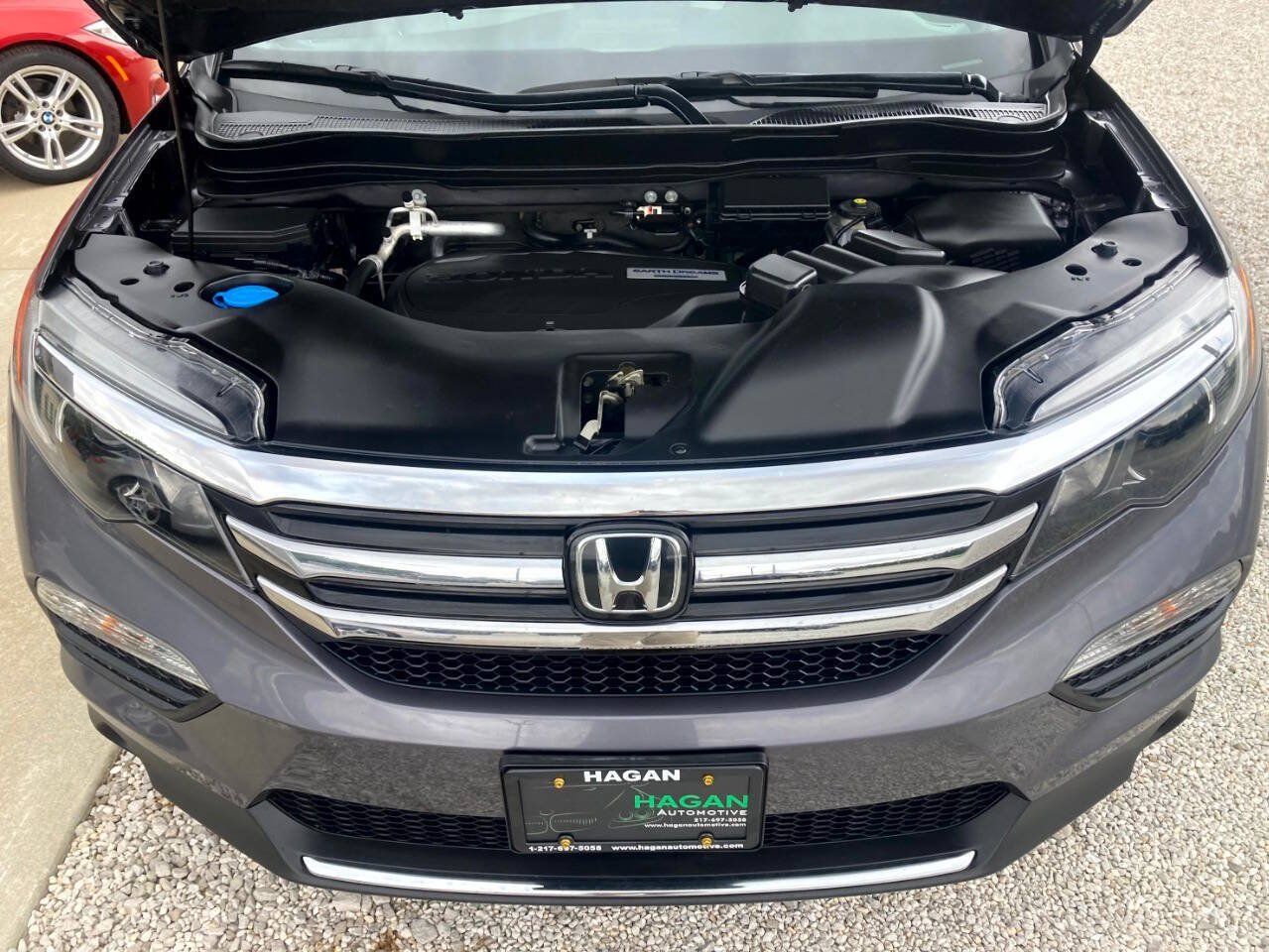 Used 2017 Honda Pilot Touring image 26
