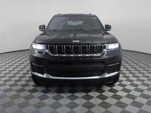 New 2025 Jeep Grand Cherokee L Limited w/ Trailer Tow Package image 30