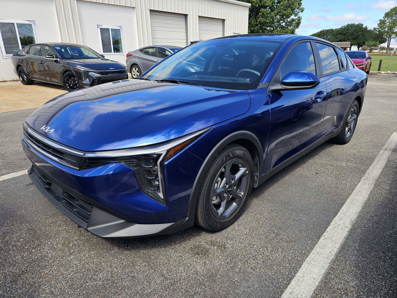 Certified 2026 Kia K4 FWD image 2