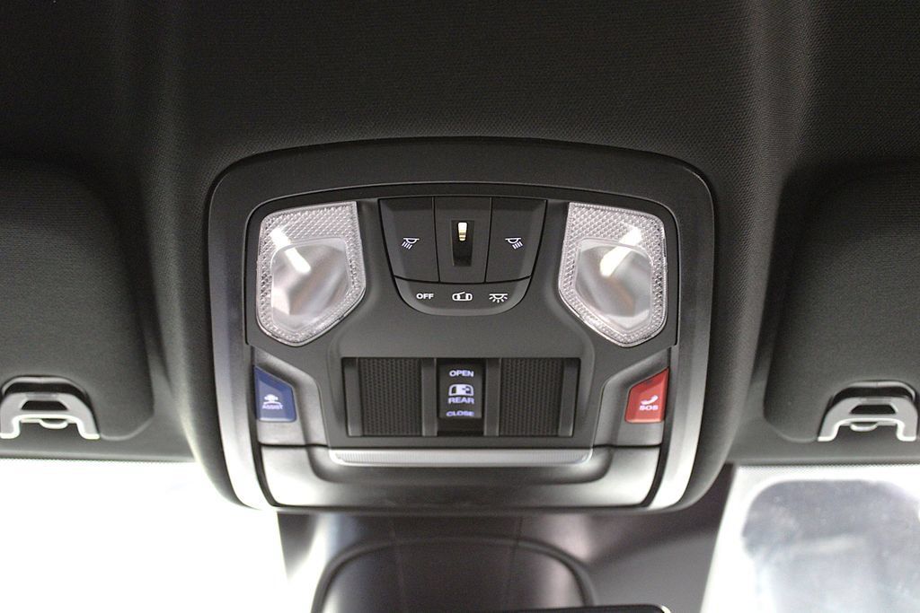 New 2026 RAM 2500 Big Horn AWD/4WD image 26