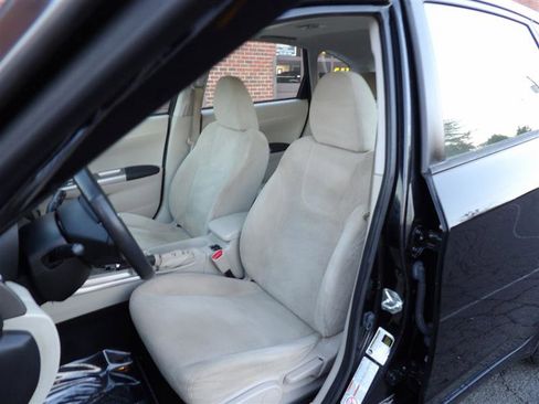 Used 2010 Subaru Impreza 2.5i Premium image 26