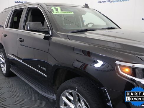 Used 2017 Chevrolet Tahoe LT w/ Luxury Package AWD/4WD image 4