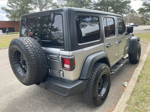 Used 2020 Jeep Wrangler Unlimited Sport S image 5