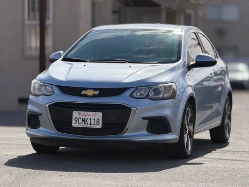 Used 2018 Chevrolet Sonic Premier FWD image 6